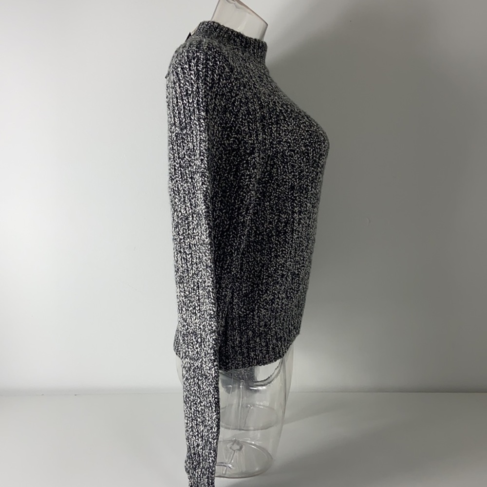 Universal Thread women Sweaters - Picture 2 of 4